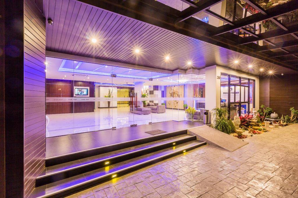 River Front Krabi Hotel Экстерьер фото