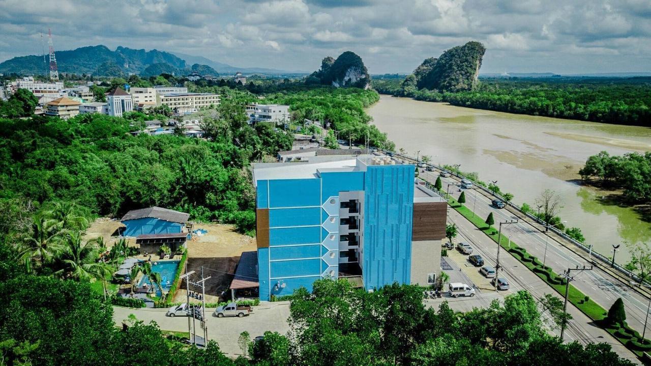 River Front Krabi Hotel Экстерьер фото